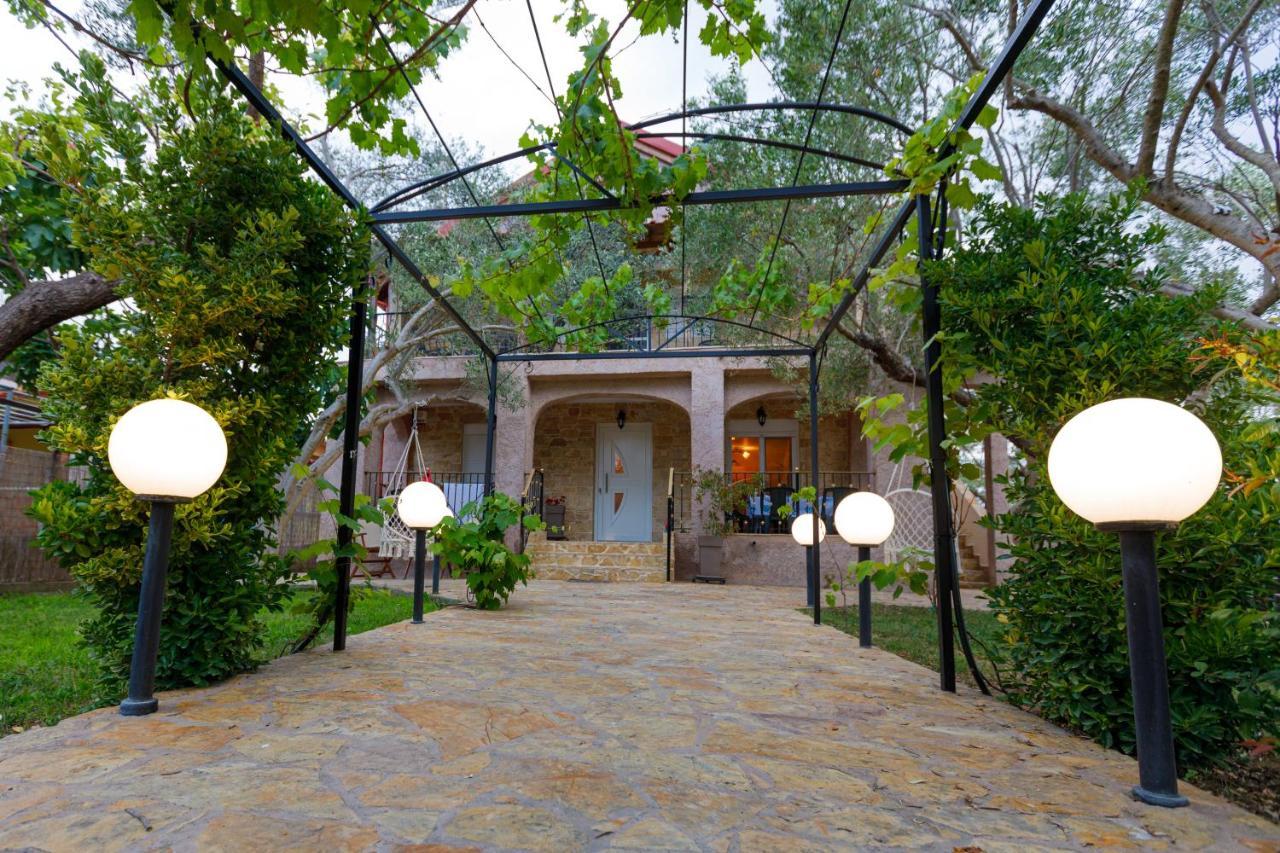 Vila Halkidiki Nea Kallikrateia Exterior foto